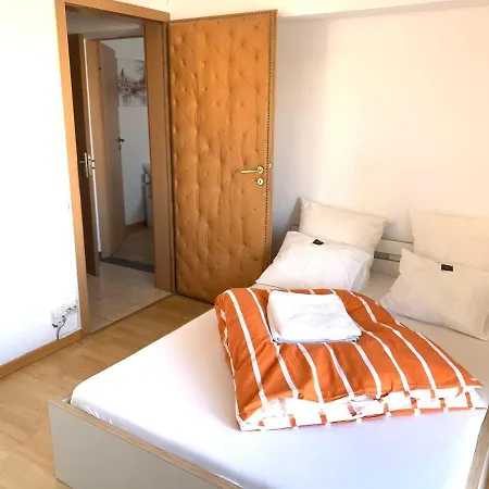 City Center River View Appartement *